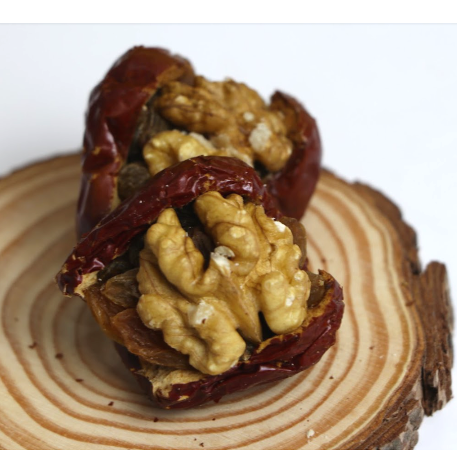 Red Jujube Sandwiches With Walnut Kernels Raisin